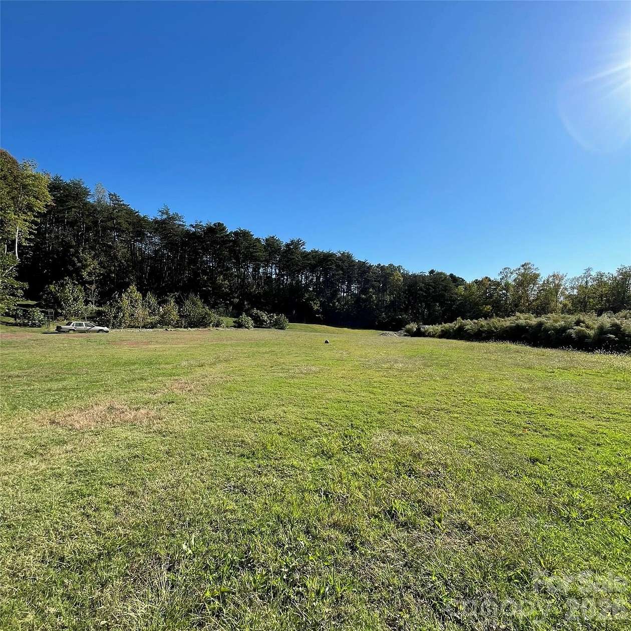 5 Acres of Residential Land for Sale in Hickory, North Carolina