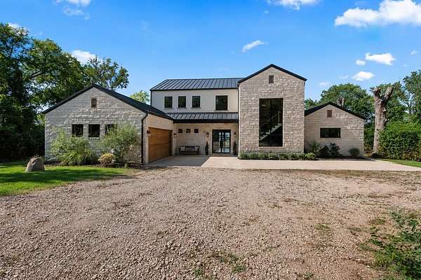 3.46 Acres of Land with Home for Sale in Mabank, Texas