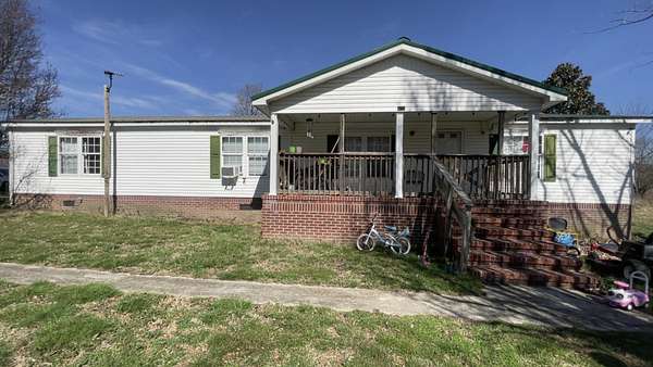 7.88 Acres of Land with Home for Sale in Estill Springs, Tennessee