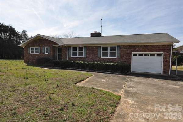 20.6 Acres of Agricultural Land with Home for Sale in Blackstock, South Carolina