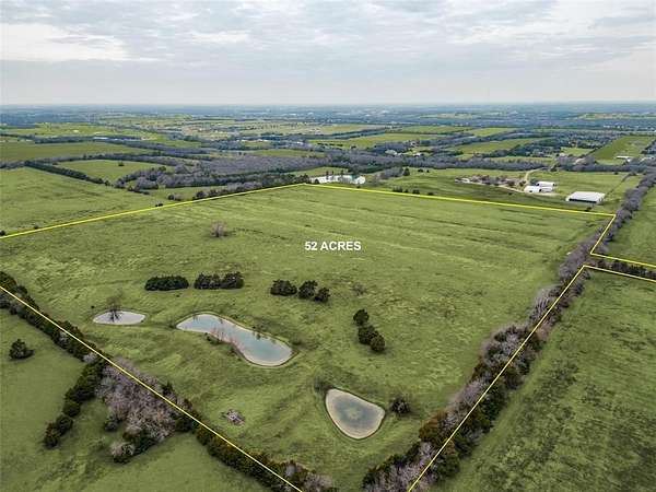 26.5 Acres of Agricultural & Residential Land for Sale in Blue Ridge, Texas