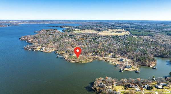 1 Acre of Residential Land for Sale in Pittsburg, Texas