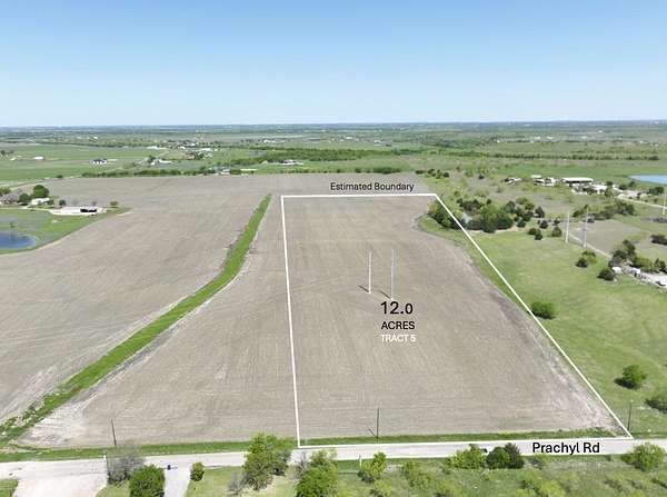 12 Acres of Agricultural Land for Sale in Ennis, Texas
