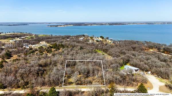 0.41 Acres of Residential Land for Sale in Corsicana, Texas