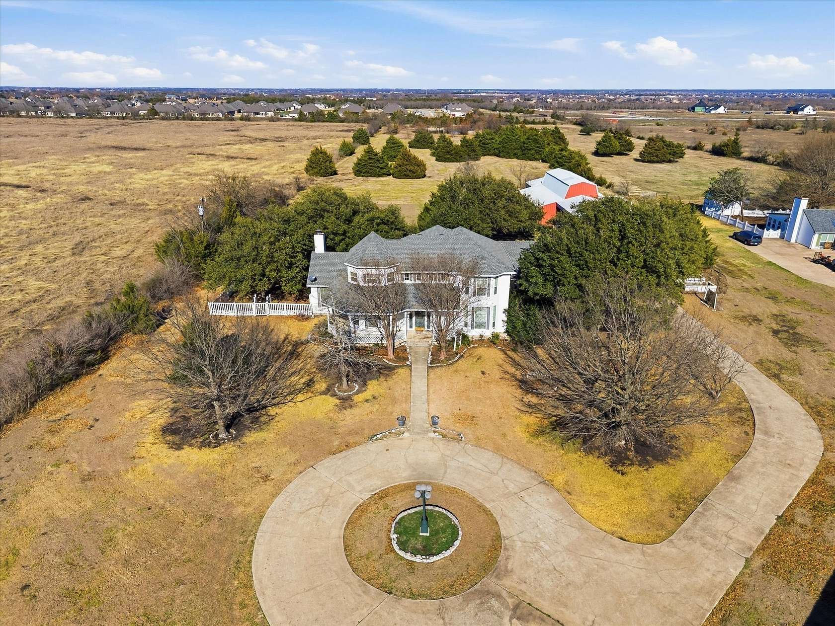 10 Acres of Land with Home for Sale in McLendon-Chisholm, Texas