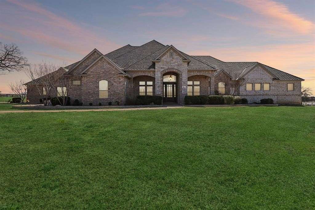 3.89 Acres of Land with Home for Sale in Bartonville, Texas