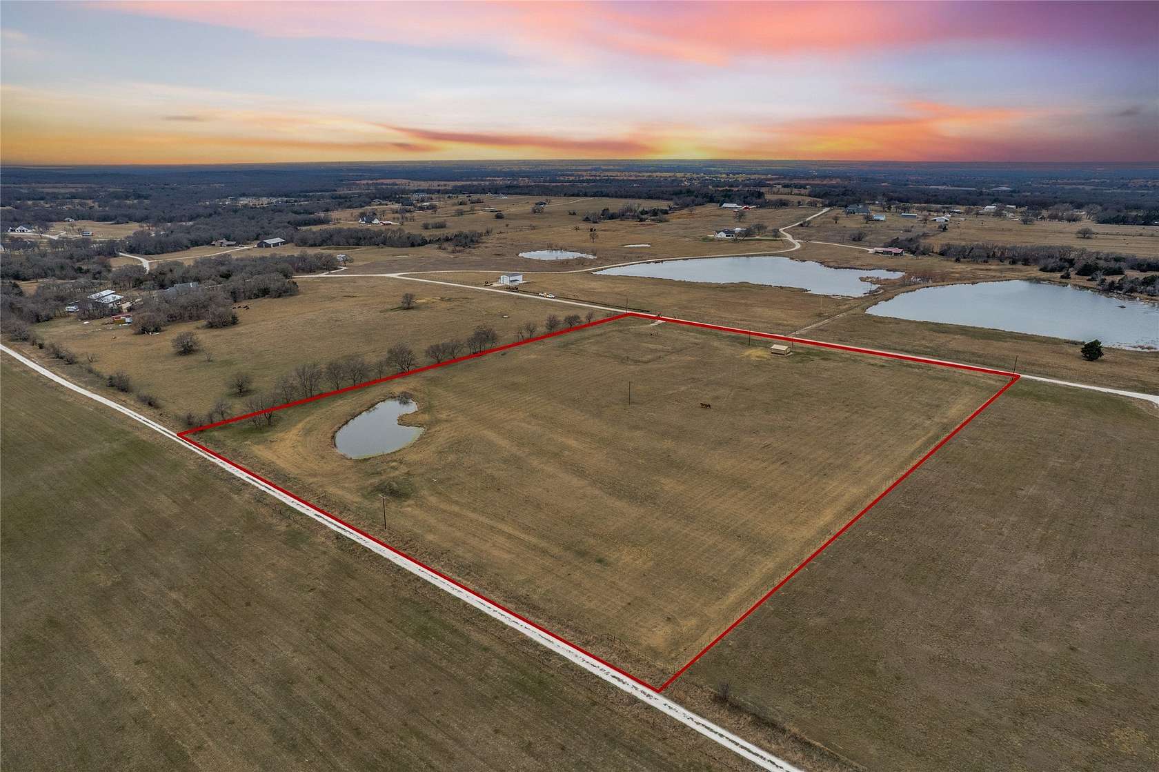 11.1 Acres of Land for Sale in Gainesville, Texas