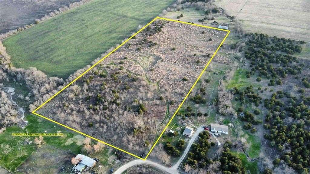 15 Acres of Recreational Land for Sale in Honey Grove, Texas