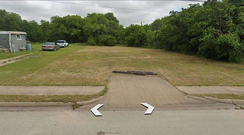 0.22 Acres of Residential Land for Sale in Alvarado, Texas
