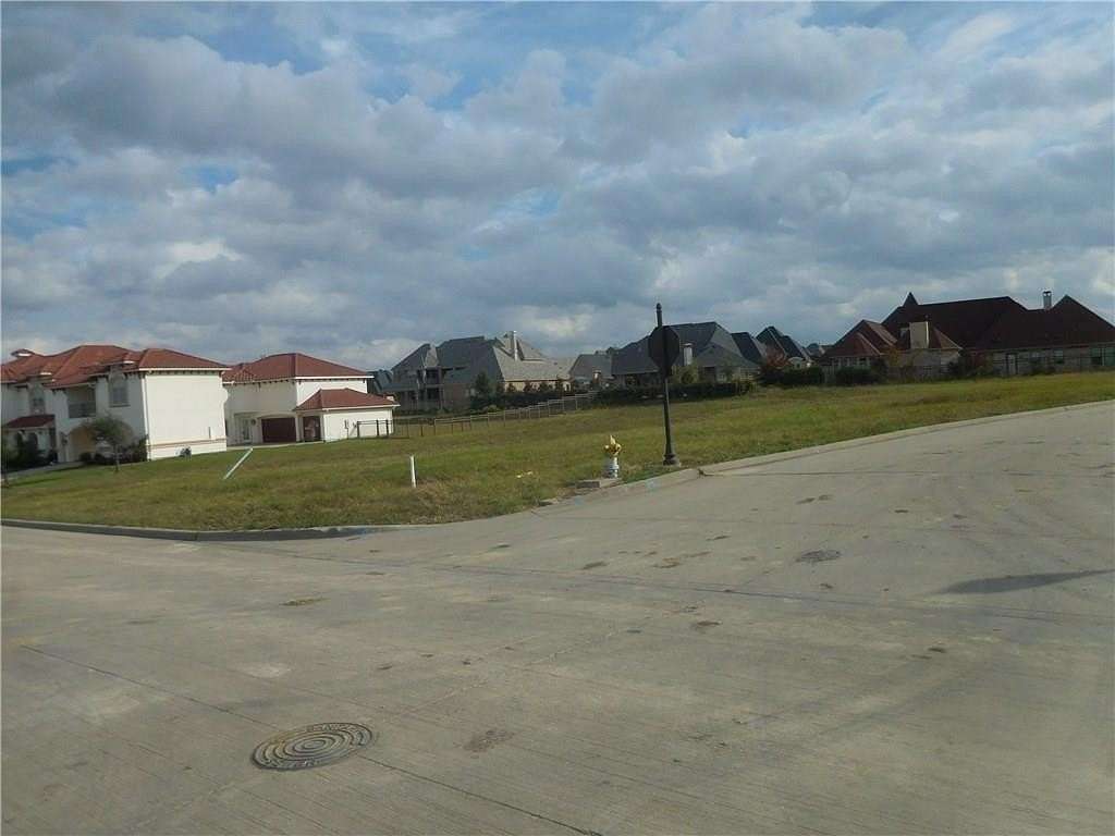 0.9 Acres of Residential Land for Sale in Frisco, Texas