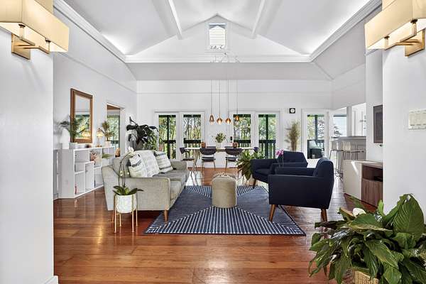 5 Acres of Land with Home for Sale in Holualoa, Hawaii