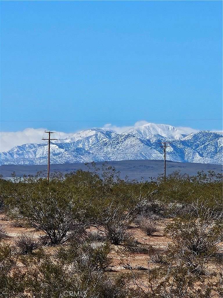 2.16 Acres of Residential Land for Sale in Joshua Tree, California