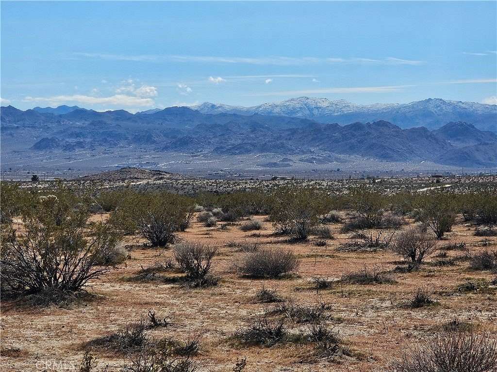 1.44 Acres of Residential Land for Sale in Joshua Tree, California