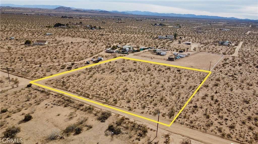 2.5 Acres of Land for Sale in Landers, California