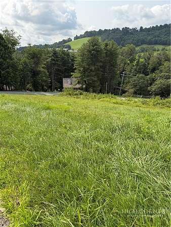 0.86 Acres of Residential Land for Sale in Sparta, North Carolina