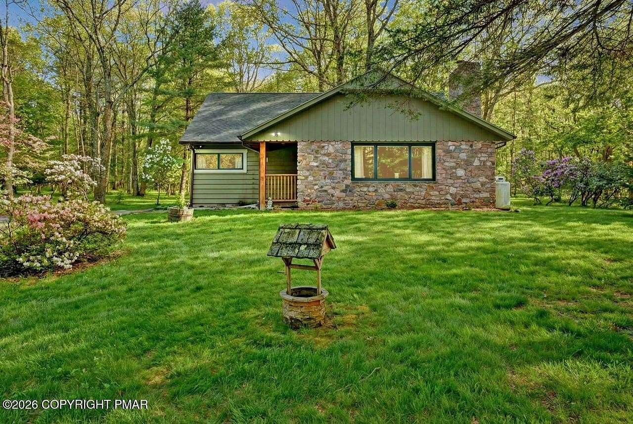 1.8 Acres of Land with Home for Sale in Lake Harmony, Pennsylvania