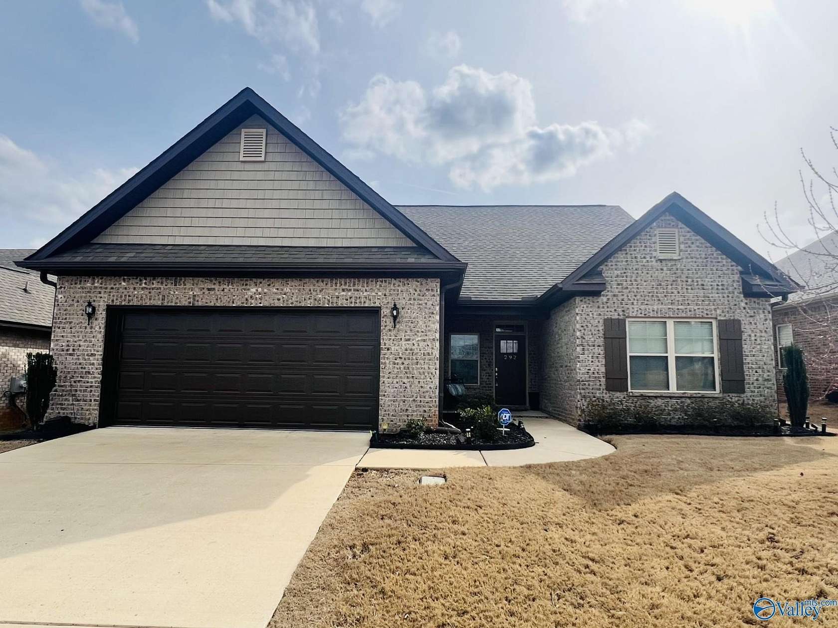 25.6 Acres of Land with Home for Lease in Meridianville, Alabama