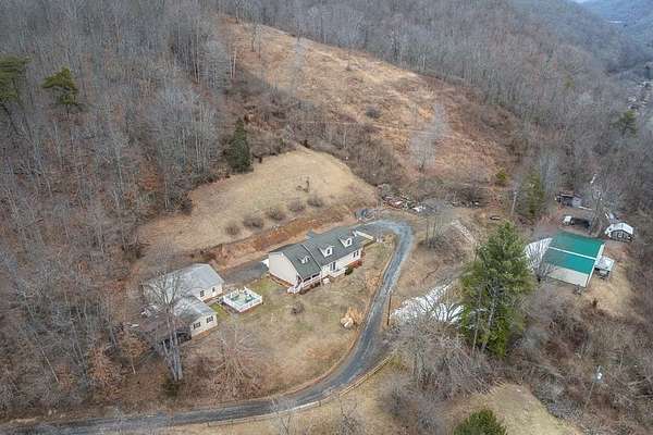 31.4 Acres of Land with Home for Sale in Hinton, West Virginia