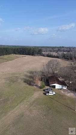 30 Acres of Land with Home for Sale in Simms, Texas