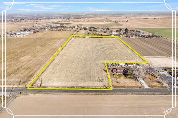 17.3 Acres of Land for Sale in Buhl, Idaho