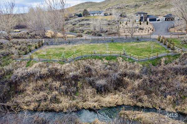 0.51 Acres of Land for Sale in Buhl, Idaho