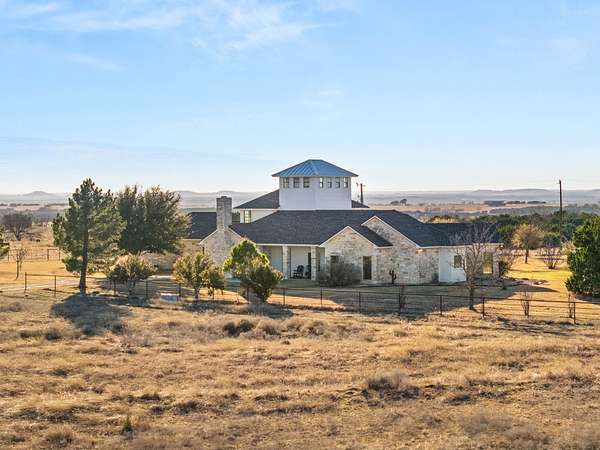 203 Acres of Recreational Land with Home for Sale in Gatesville, Texas
