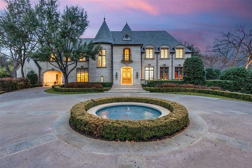 2 Acres of Land with Home for Sale in Dallas, Texas