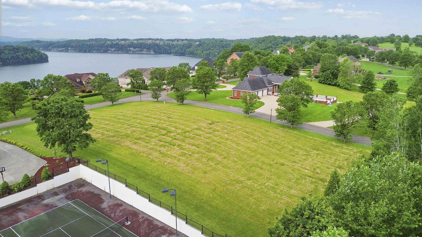 0.8 Acres of Residential Land for Sale in Somerset, Kentucky