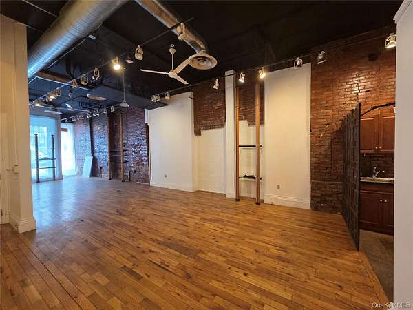 0.13 Acres of Commercial Land for Lease in Poughkeepsie, New York