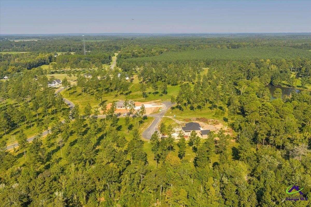 2 Acres of Residential Land for Sale in Cochran, Georgia