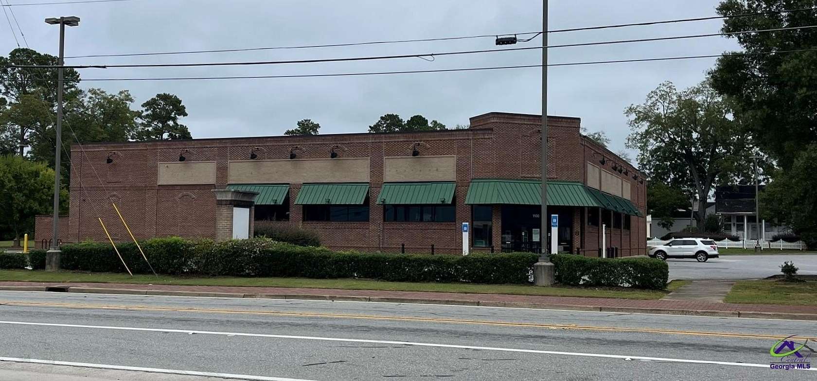 2.32 Acres of Improved Commercial Land for Sale in Perry, Georgia