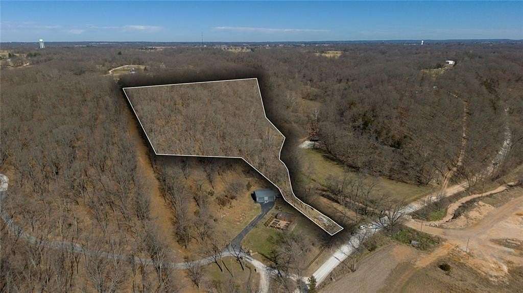 5 Acres of Residential Land for Sale in Bentonville, Arkansas