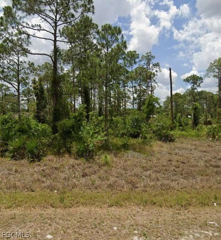 0.5 Acres of Residential Land for Sale in Alva, Florida