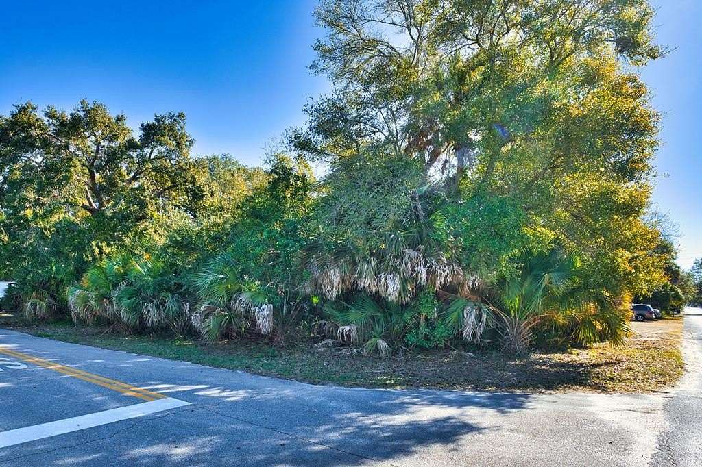 0.14 Acres of Residential Land for Sale in Apalachicola, Florida