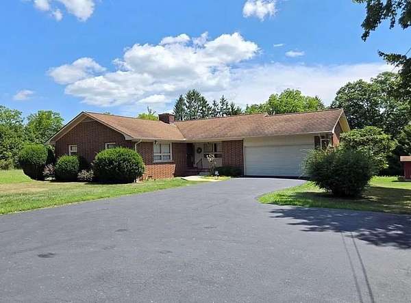 4.3 Acres of Land with Home for Sale in Beckley, West Virginia