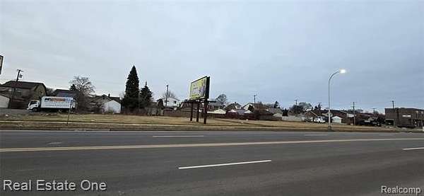 0.95 Acres of Commercial Land for Sale in Dearborn, Michigan