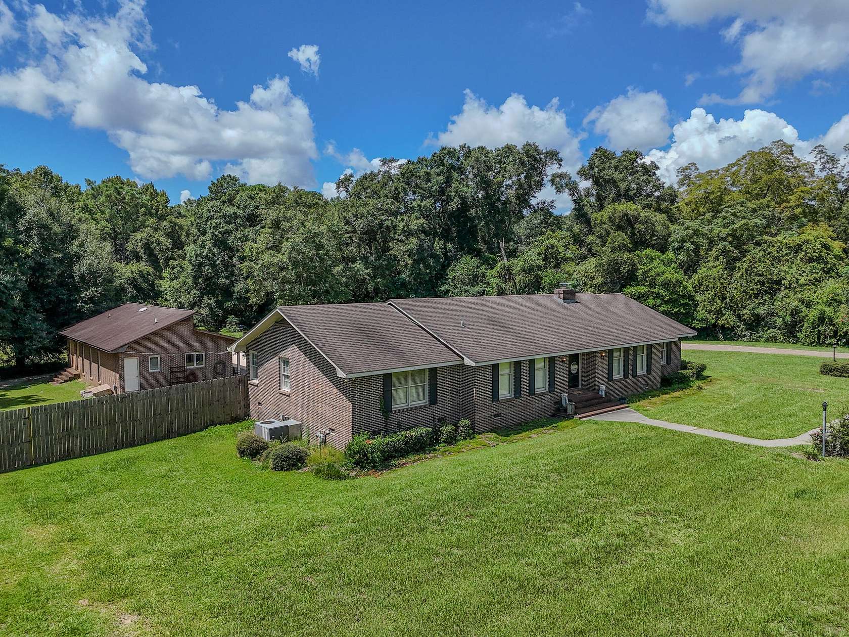 4.27 Acres of Land with Home for Sale in Florala, Alabama