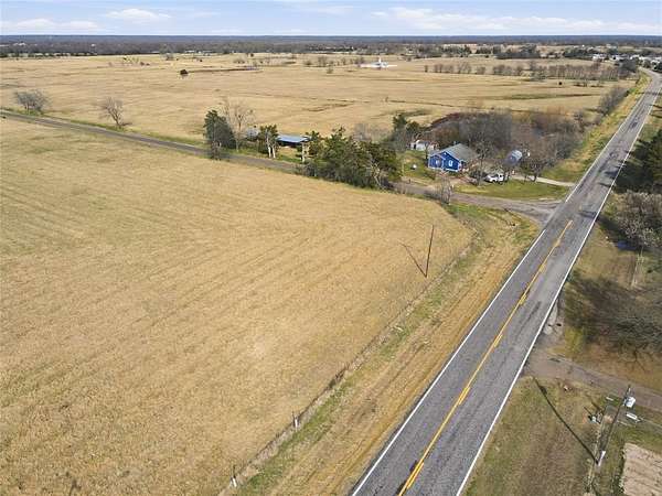 1 Acre of Residential Land for Sale in Sulphur Springs, Texas