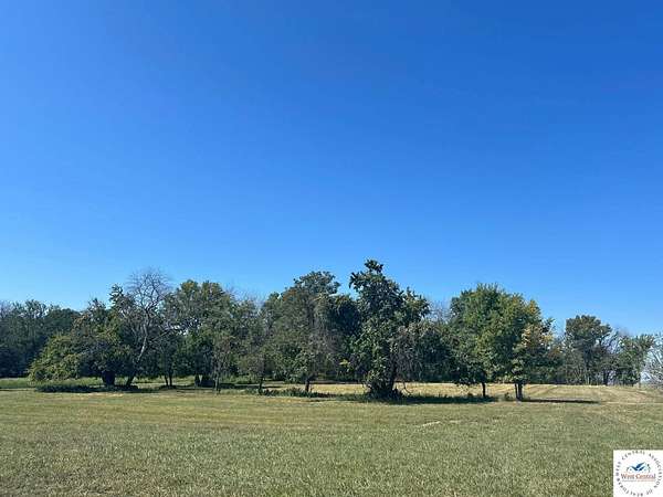 5 Acres of Residential Land for Sale in Clinton, Missouri