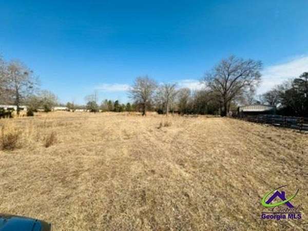 7 Acres of Mixed-Use Land for Sale in Perry, Georgia