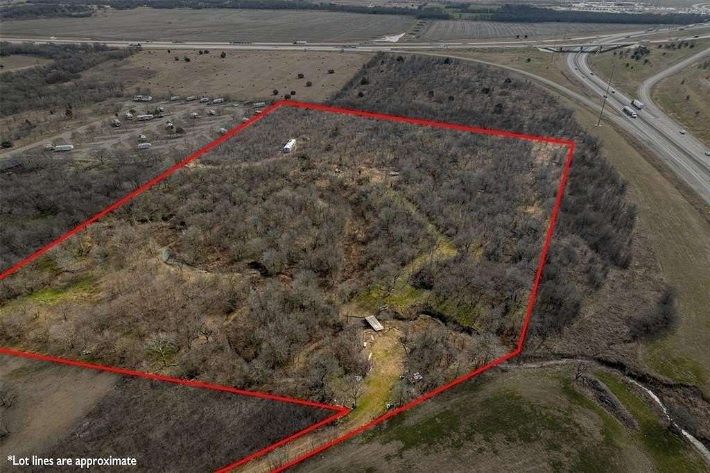 17.1 Acres of Land for Sale in Hillsboro, Texas