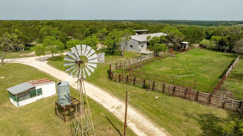 172 Acres of Agricultural Land with Home for Sale in Hamilton, Texas