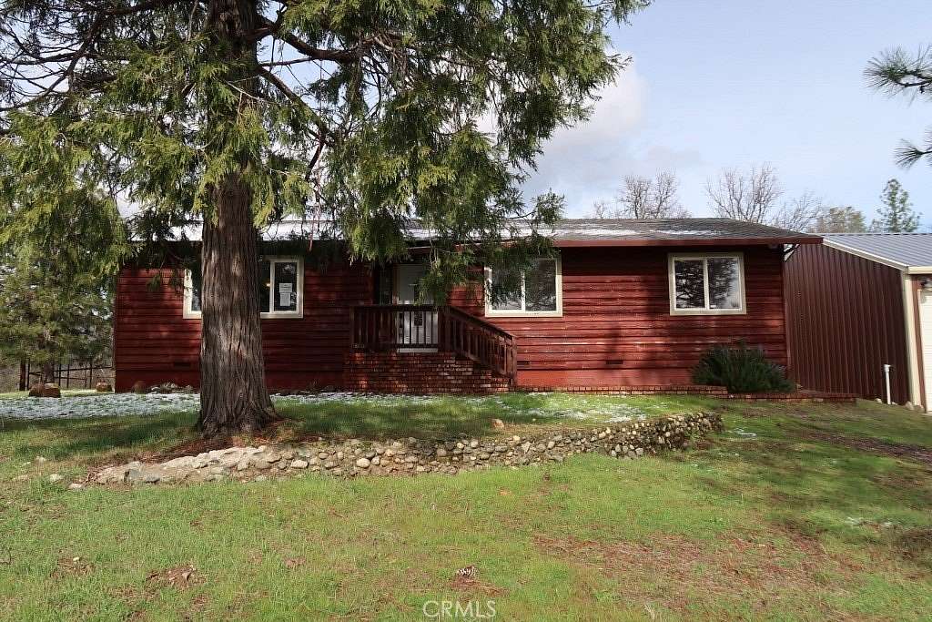 2.5 Acres of Land with Home for Sale in Oregon House, California