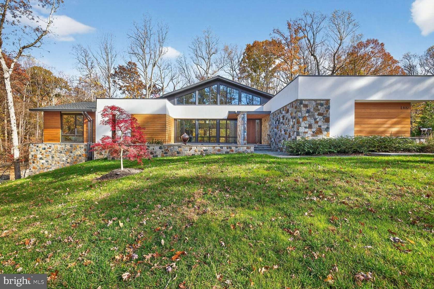 2 Acres of Land with Home for Sale in Potomac, Maryland