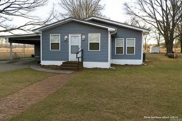 2.5 Acres of Land with Home for Sale in Monticello, Arkansas