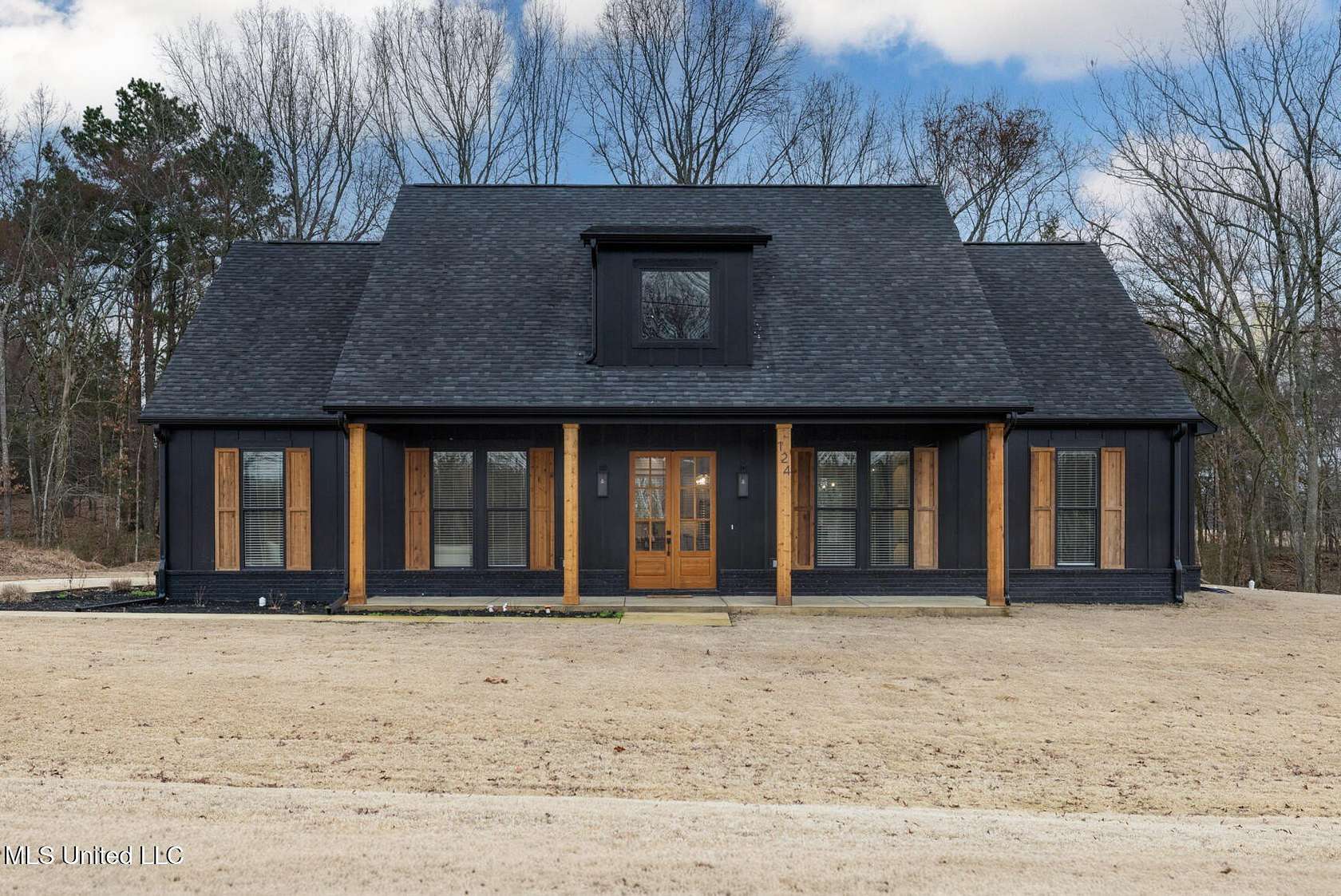 1.5 Acres of Land with Home for Sale in Red Banks, Mississippi