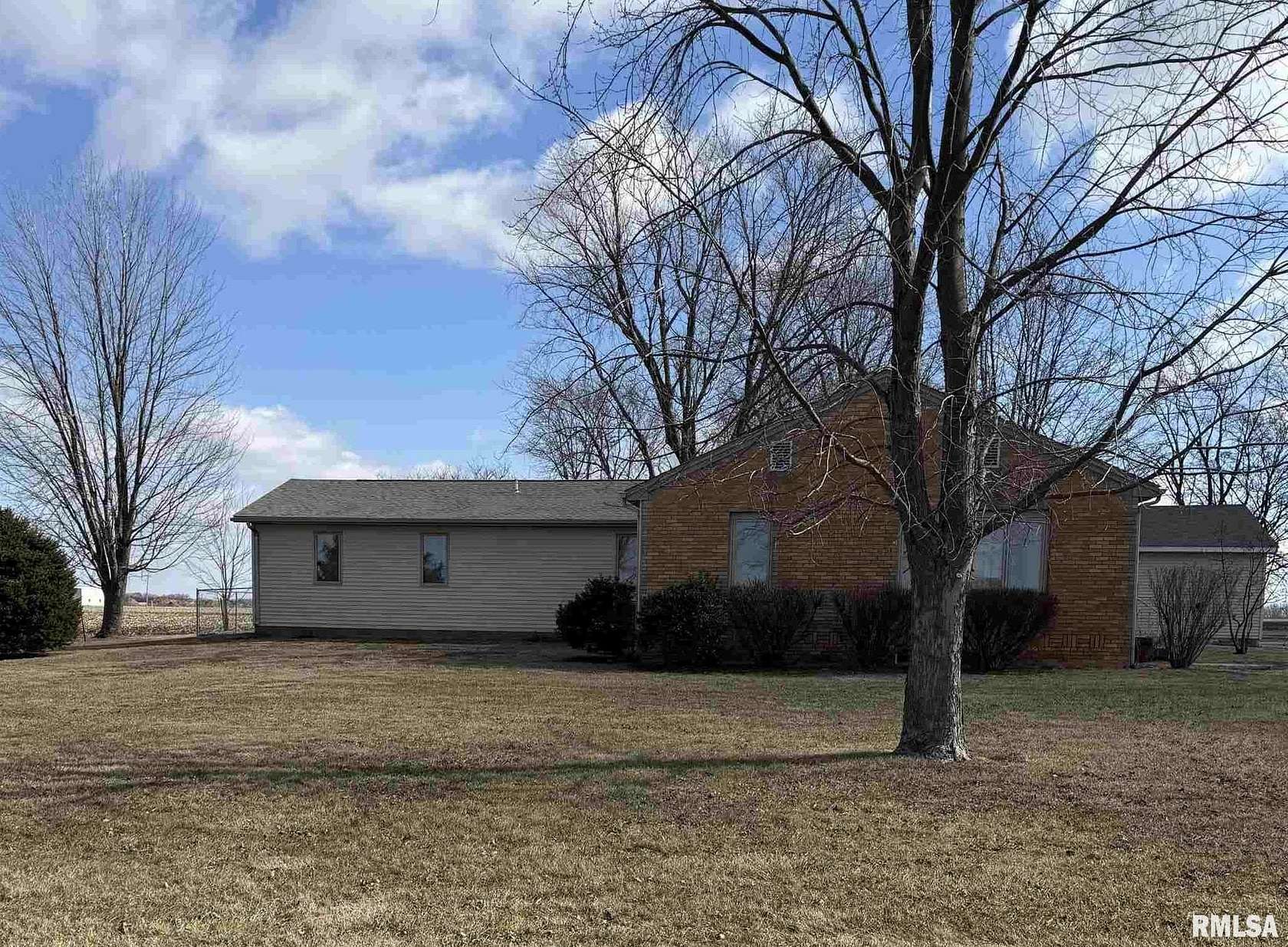 2.16 Acres of Land with Home for Sale in Rochester, Illinois