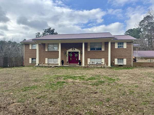 5.76 Acres of Land with Home for Sale in Cleveland, Tennessee