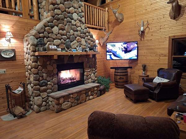 20.1 Acres of Recreational Land with Home for Sale in Rock Island, Tennessee