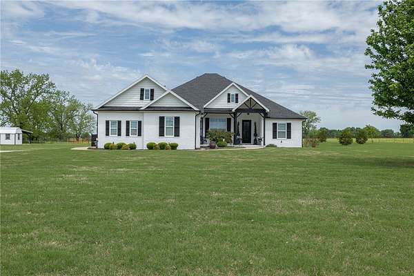 13 Acres of Land with Home for Sale in Prairie Grove, Arkansas